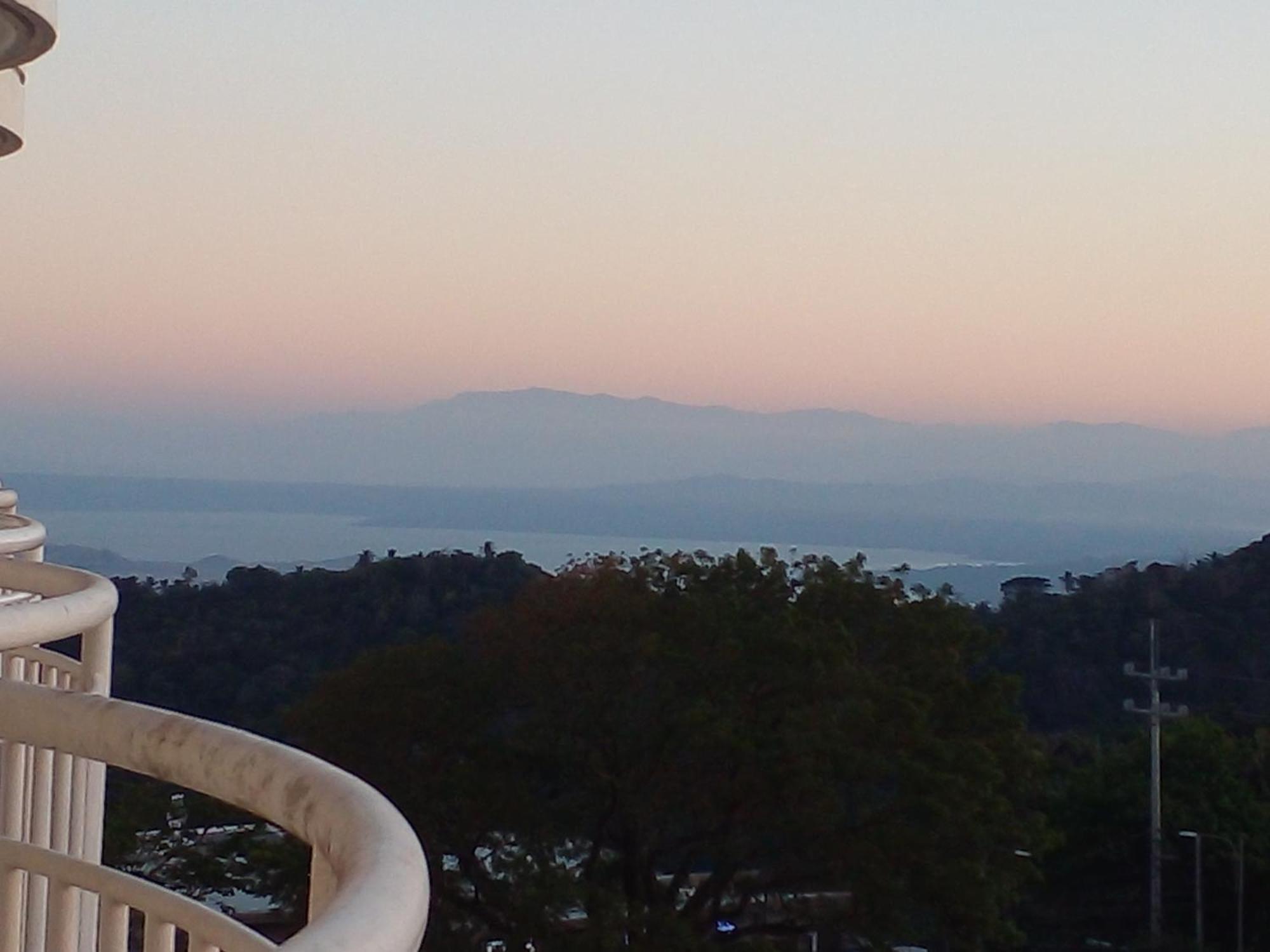 Tagaytay Prime Residences With Swimming Pool & Viewing Deck 따가이따이 객실 사진